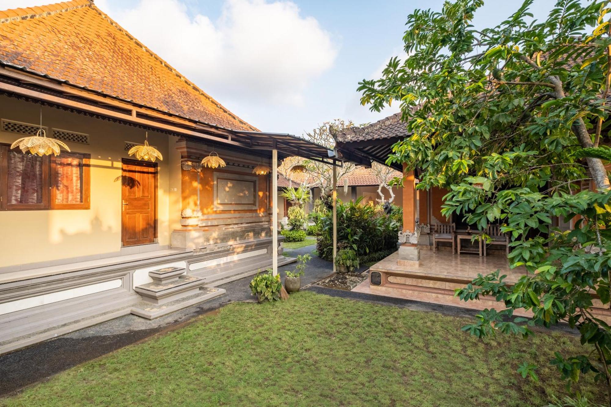 Rahayu Redpartner * Ubud