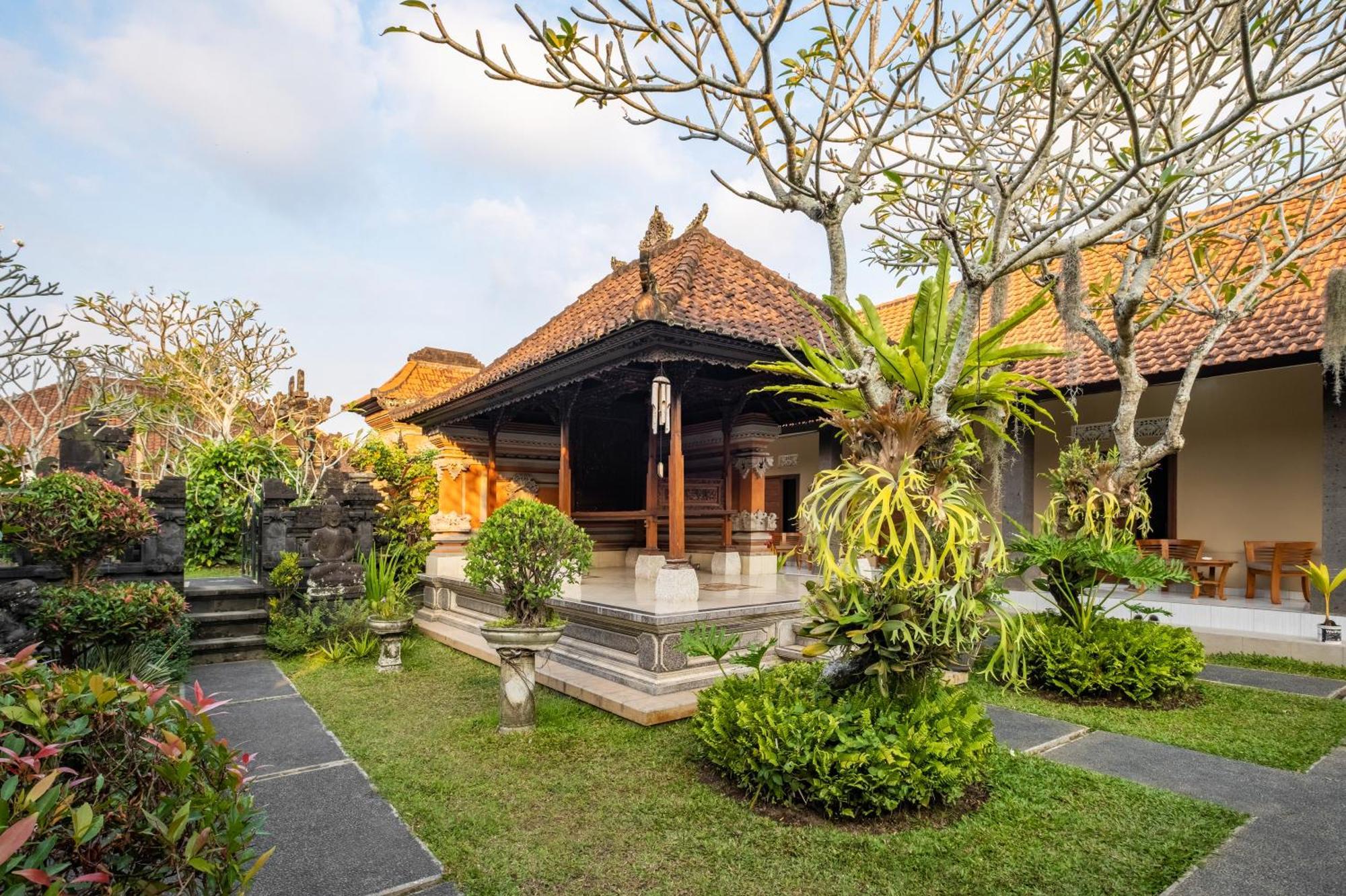Rahayu Redpartner Lodge Ubud